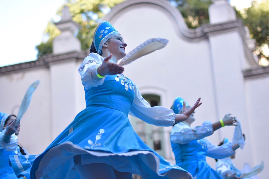 festival de las colectividades baile 2
